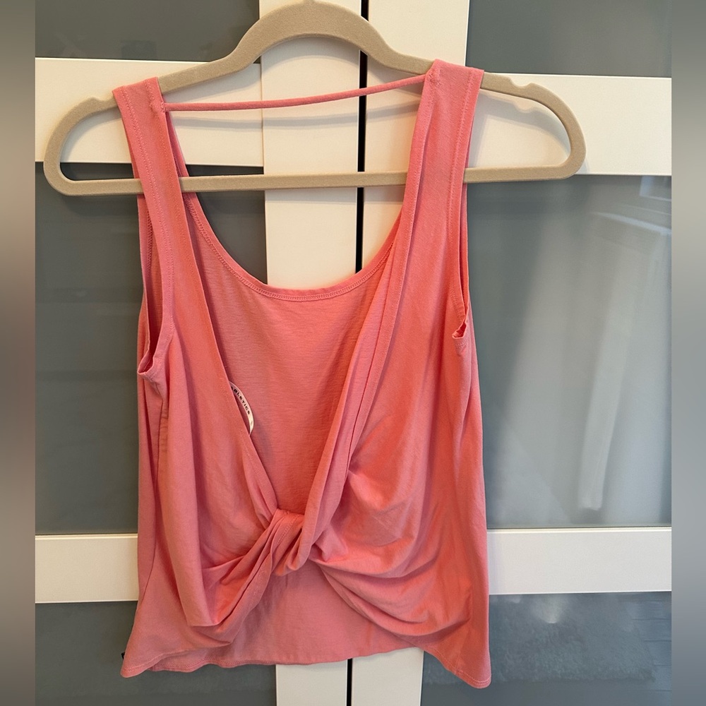 Fabletics Femina Tank Top - Picture 2 of 3